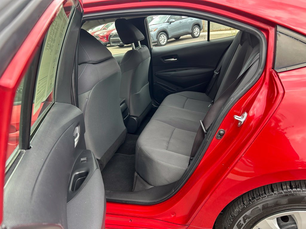 Used 2021 Toyota Corolla LE w/ Carpet Mat Package (TMS) FWD image 19