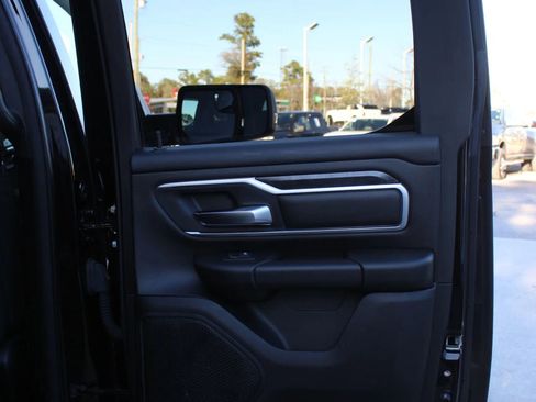 Used 2019 RAM 1500 Big Horn image 28