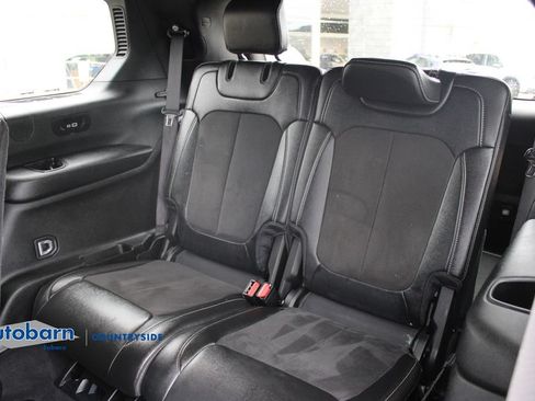 Used 2024 Jeep Grand Cherokee L Laredo AWD/4WD image 27