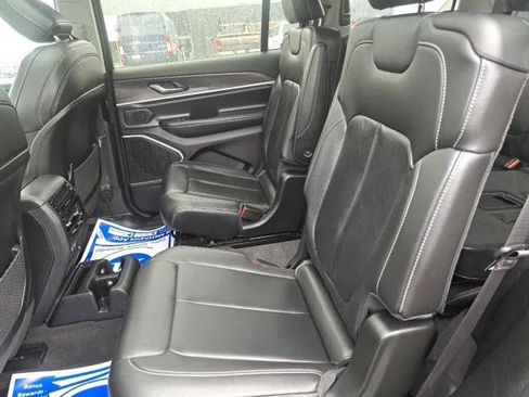 Certified 2021 Jeep Grand Cherokee L Limited image 12