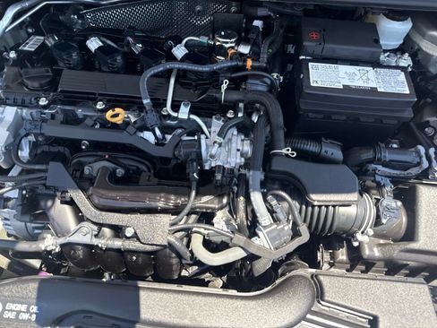 Certified 2024 Toyota Corolla SE FWD image 9