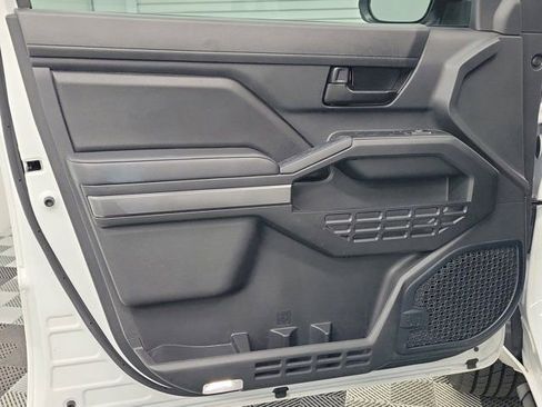 Used 2024 Toyota Tacoma SR5 RWD image 17