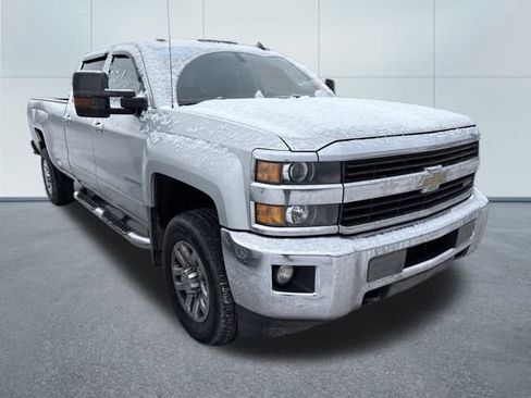 Used 2017 Chevrolet Silverado 2500 LT w/ All Star Edition image 5
