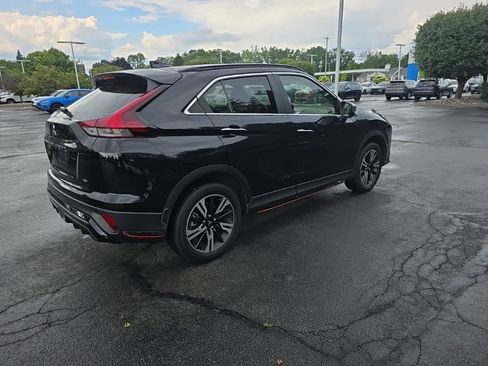 Used 2023 Mitsubishi Eclipse Cross AWD image 7