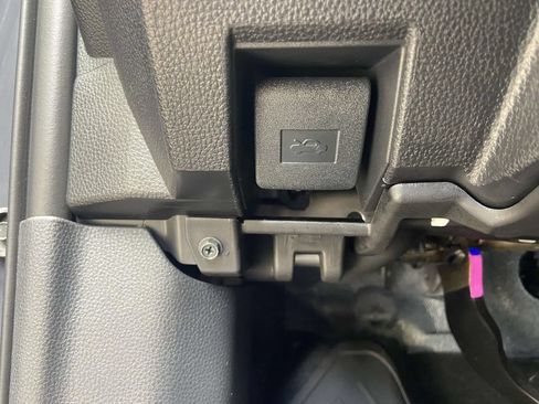 Used 2025 Toyota Tacoma TRD Sport RWD image 28