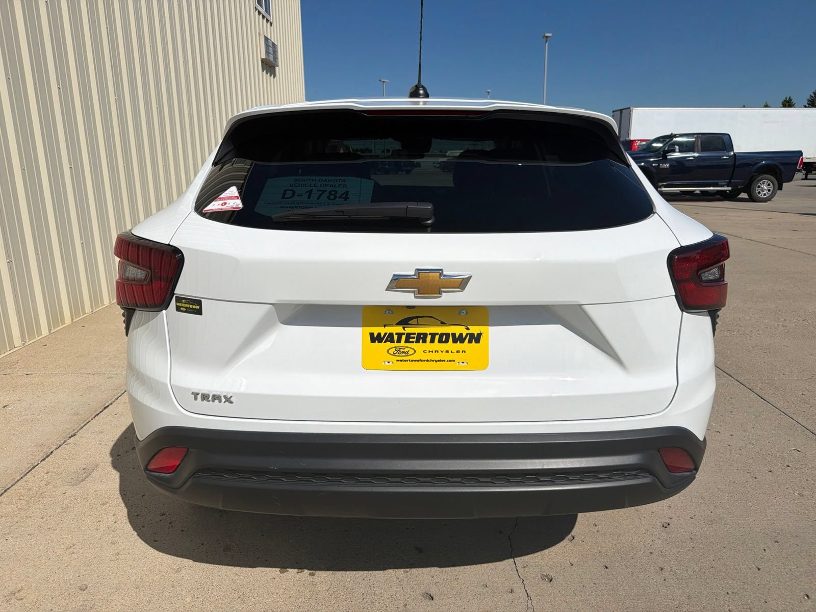 Used 2026 Chevrolet Trax LS FWD image 6