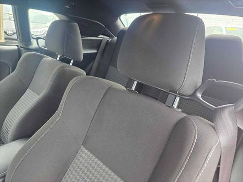 Used 2022 Dodge Challenger GT RWD image 19