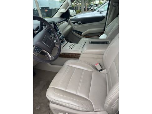 Used 2015 GMC Yukon XL Denali w/ Premium Package AWD/4WD image 6