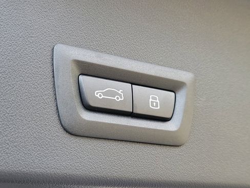 New 2026 BMW X3 xDrive30 w/ Premium Package image 7