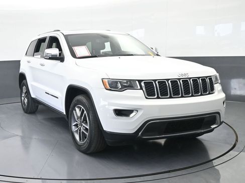 Used 2021 Jeep Grand Cherokee Limited image 9