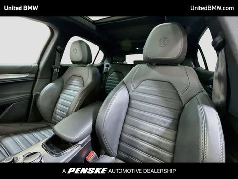 Used 2024 Alfa Romeo Stelvio Veloce AWD/4WD image 5