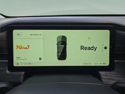 Used 2023 Rivian R1S Adventure image 24