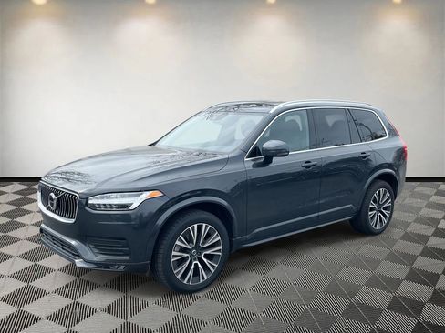 Used 2021 Volvo XC90 T5 Momentum w/ Protection Package image 7