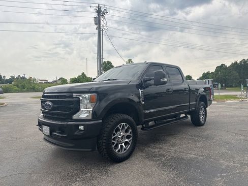 Used 2022 Ford F250 Lariat AWD/4WD image 7