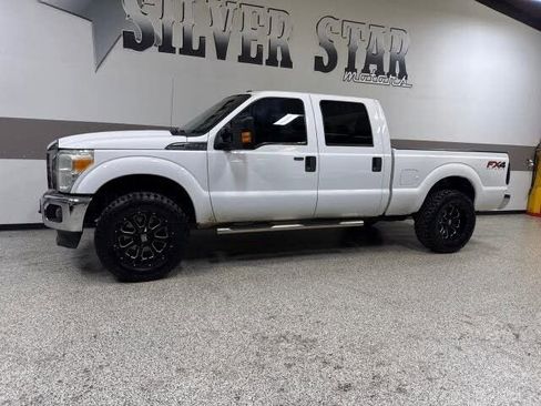 Used 2015 Ford F250 XLT w/ FX4 Off-Road Package AWD/4WD image 4