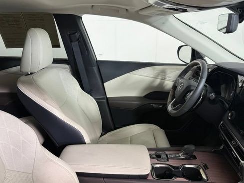 Used 2023 Lexus RX 350 FWD w/ Accessory Package (Z1) image 34