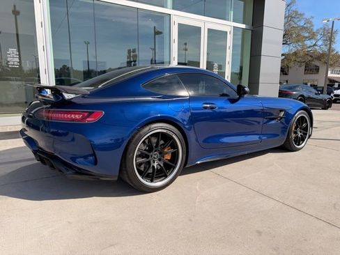 Used 2018 Mercedes-Benz AMG GT R image 4