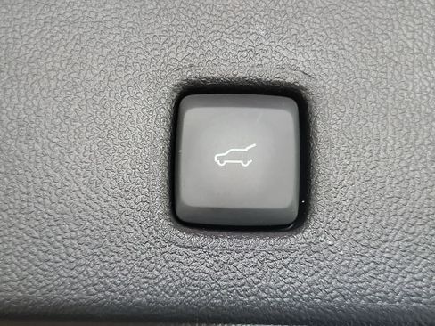 Used 2025 Ford Escape SE FWD image 27