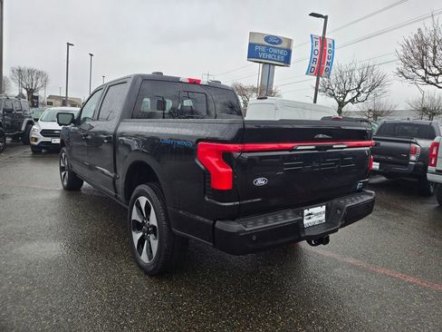 Used 2025 Ford F150 Lightning Platinum image 6