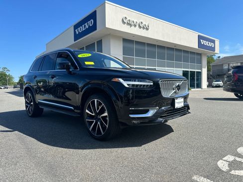 Used 2023 Volvo XC90 B5 Plus w/ Protection Package Premier AWD/4WD image 2
