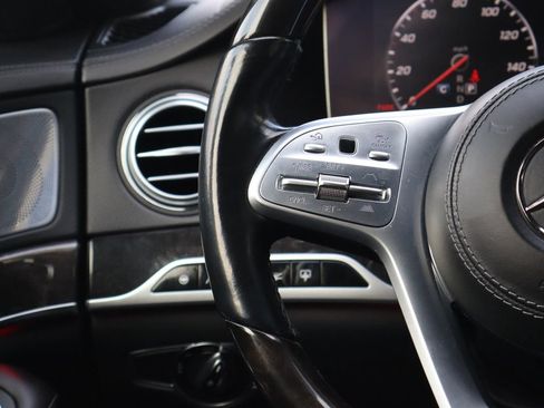 Used 2019 Mercedes-Benz S 560 4MATIC Sedan image 18