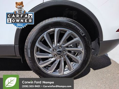 Used 2025 Lincoln Corsair Reserve w/ Equipment Group 202A AWD/4WD image 31