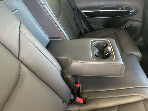 Used 2026 Genesis GV70 2.5T AWD/4WD image 32