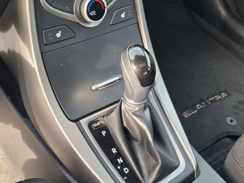 Used 2016 Hyundai Elantra Value Edition image 33