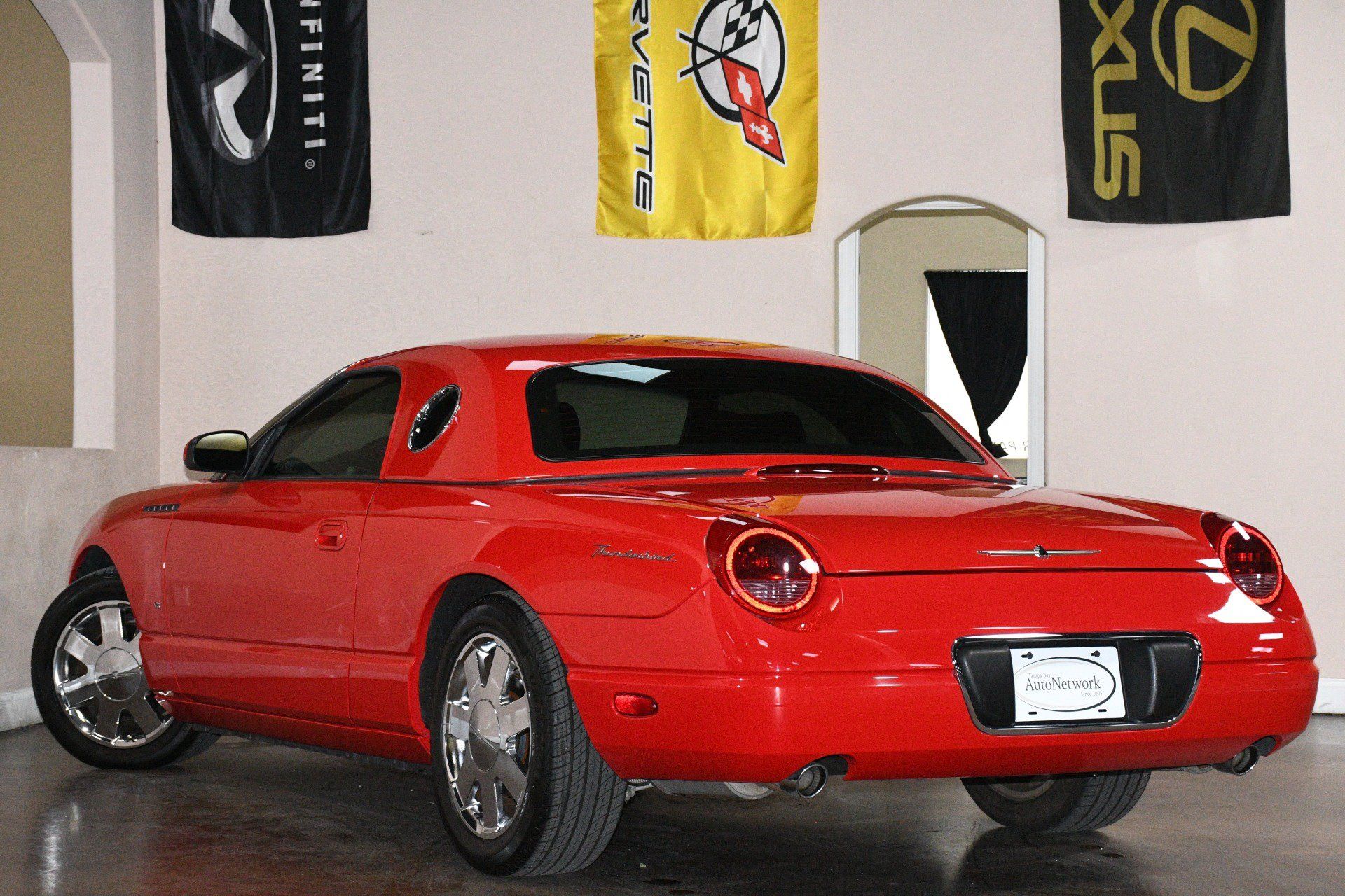 Used 2003 Ford Thunderbird RWD image 6