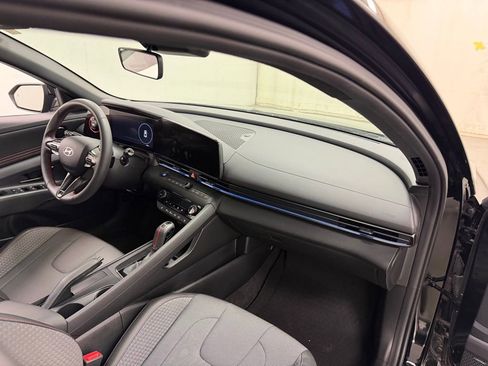 Used 2025 Hyundai Elantra N Line image 10
