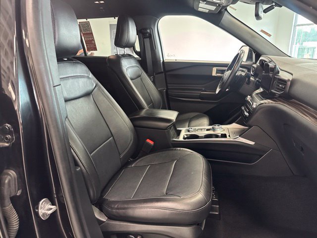 Used 2020 Ford Explorer Limited AWD/4WD image 29
