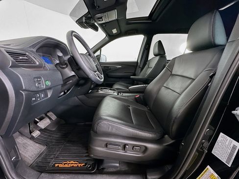 Used 2023 Honda Passport EX-L image 13