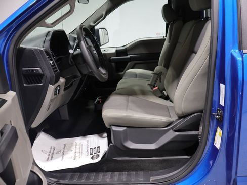 Used 2018 Ford F150 XL w/ Equipment Group 101A Mid AWD/4WD image 10