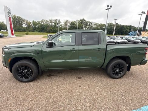 New 2026 Nissan Frontier SV w/ SV Convenience Package AWD/4WD image 4