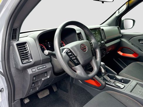 Used 2022 Nissan Frontier Pro-X RWD image 20