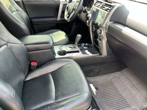 Used 2022 Toyota 4Runner SR5 image 22