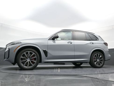 New 2026 BMW X5 M60i w/ Climate Comfort Package AWD/4WD image 24