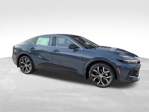 New 2026 Toyota Crown XLE image 2