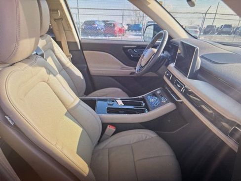 Used 2023 Lincoln Aviator Reserve w/ Equipment Group 201A image 24