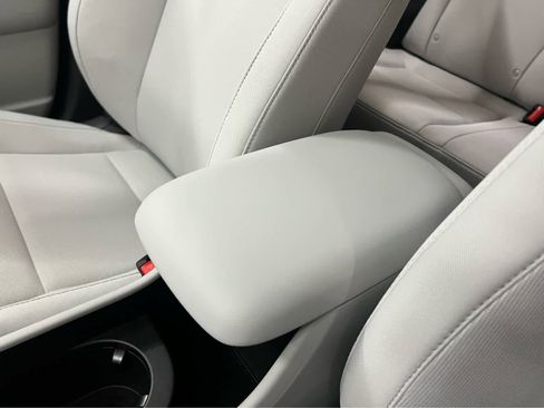 New 2026 Hyundai Kona SE image 31