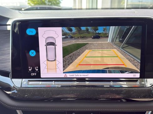 New 2025 Volkswagen Atlas SEL image 13