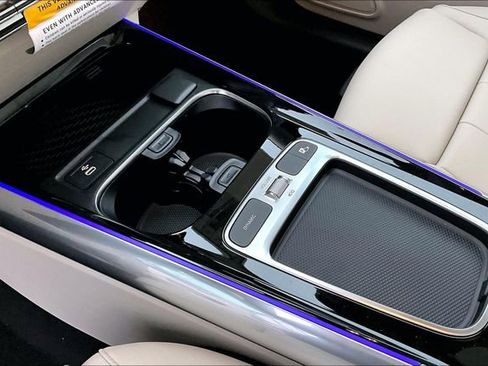New 2026 Mercedes-Benz GLA 250 4MATIC image 11