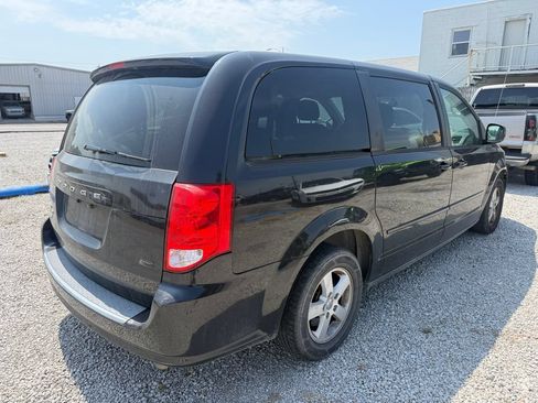 Used 2013 Dodge Grand Caravan SXT FWD image 5