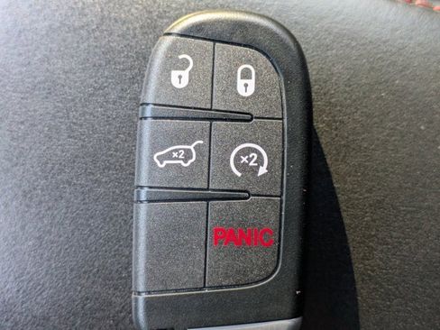 Used 2024 Dodge Durango GT image 36