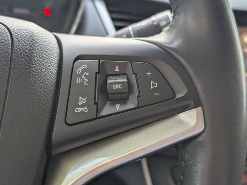 Used 2018 Chevrolet Trax LT w/ LT Convenience Package AWD/4WD image 26
