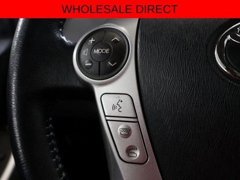 Used 2015 Toyota Prius Four FWD image 17