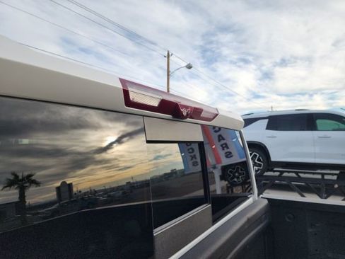 Used 2024 Chevrolet Silverado 1500 High Country image 16