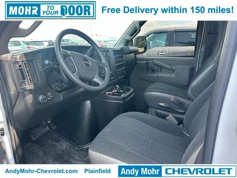 Used 2020 GMC Savana 2500 w/ Driver Convenience Package RWD image 6
