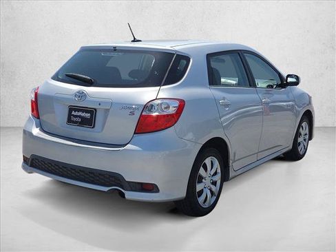 Used 2011 Toyota Matrix w/ Matrix Sport Pkg FWD image 5