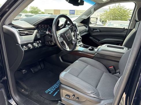 Used 2018 GMC Yukon SLE w/ SLE Value Package AWD/4WD image 10